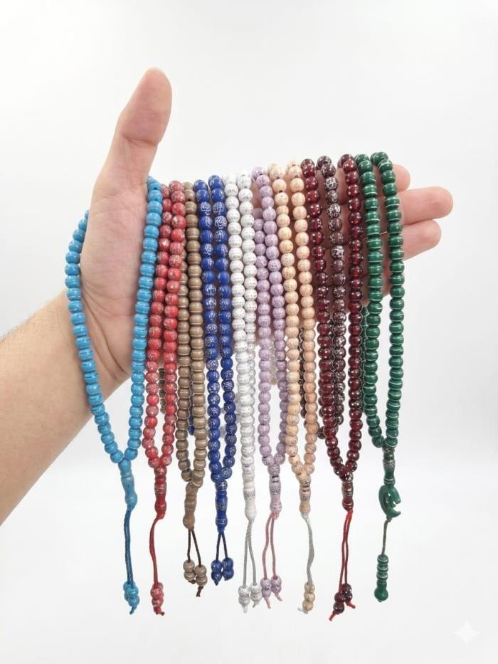 مسابح خرز ملونة في الاردن 